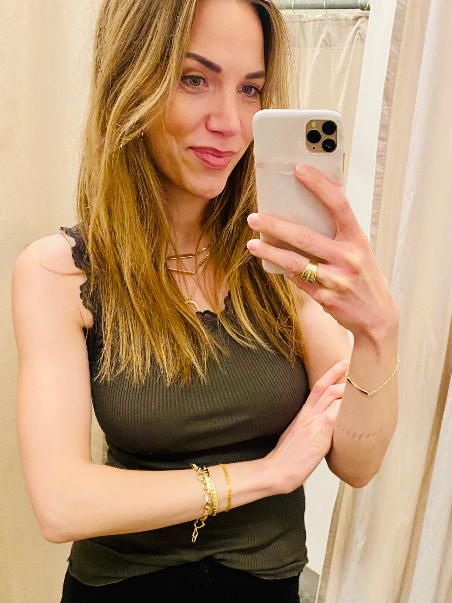 Rosemunde Top | RWBabette 5405 Lace U-neck Top | Forrest Green