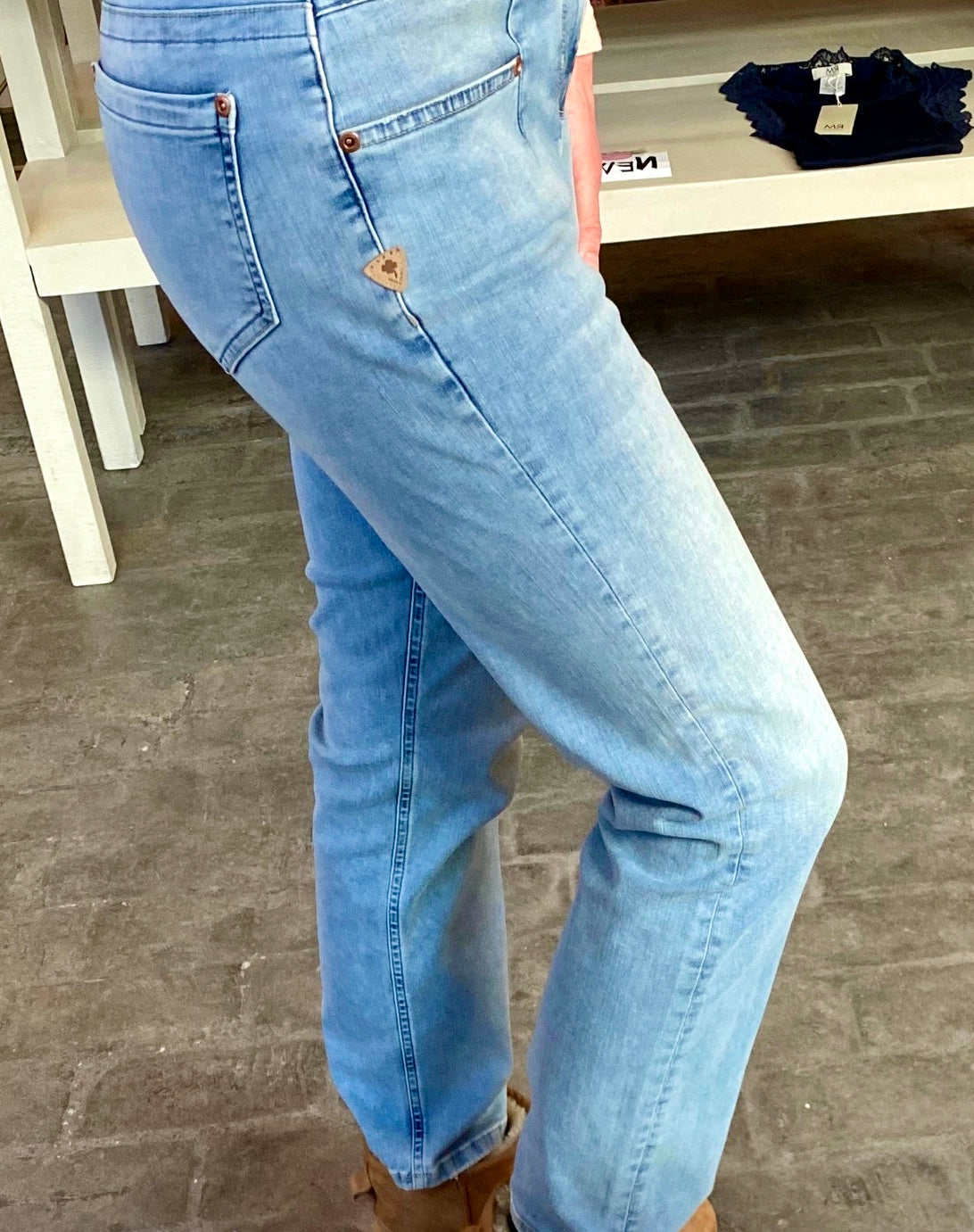 GoodMorning Universe Jeans | Lucia | Light Used Vintage Blue