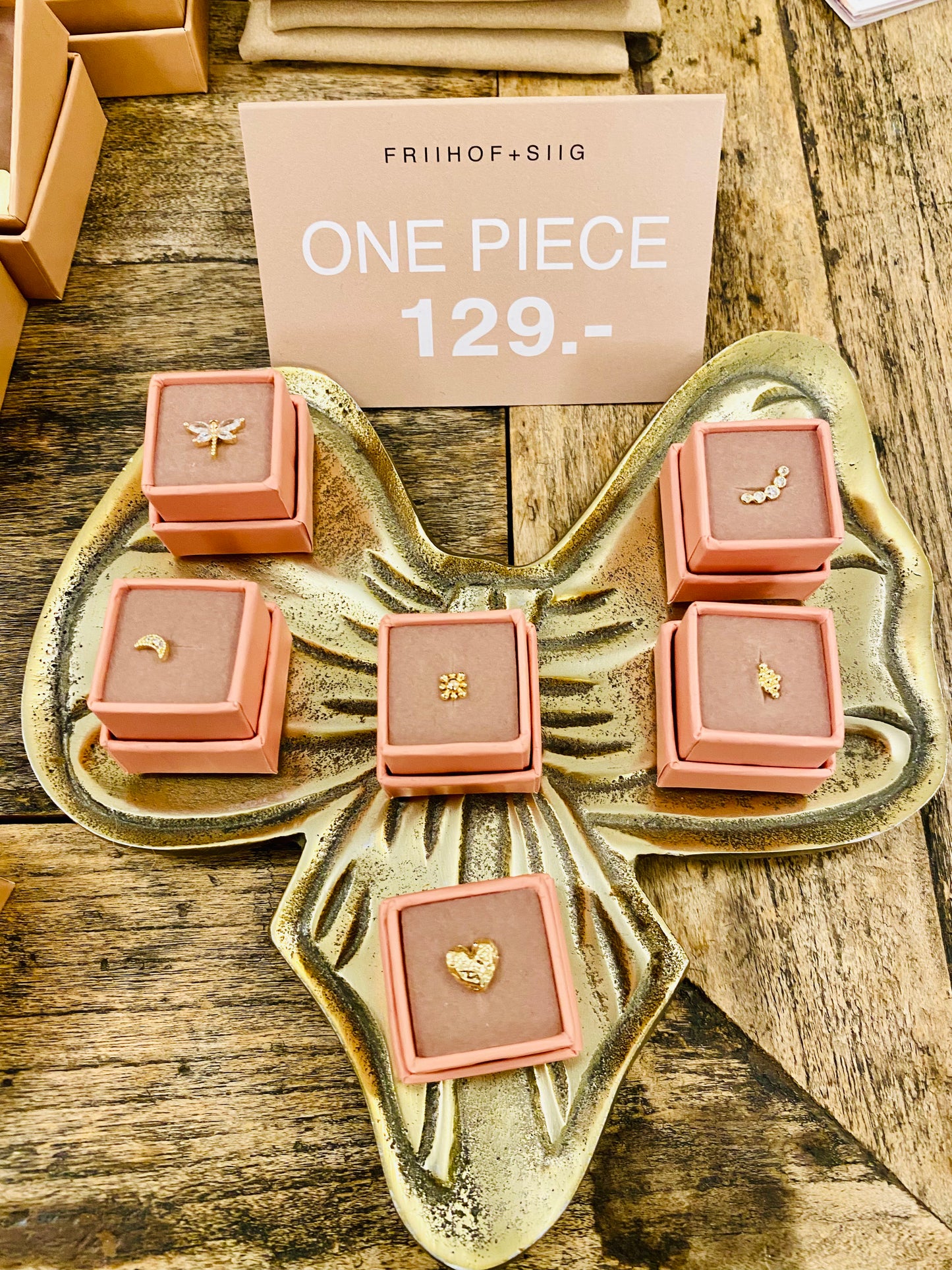 Friihof & Siig | One Pieces | Øreringe | Guld