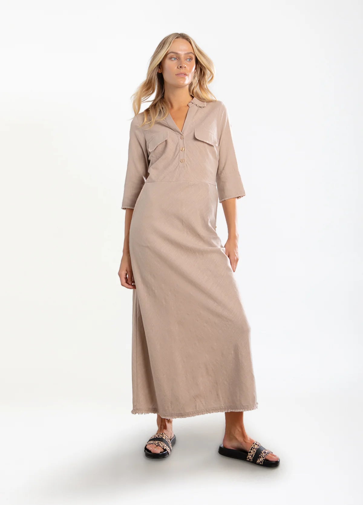 Coster Kjole | Dress with raw edges | Sand