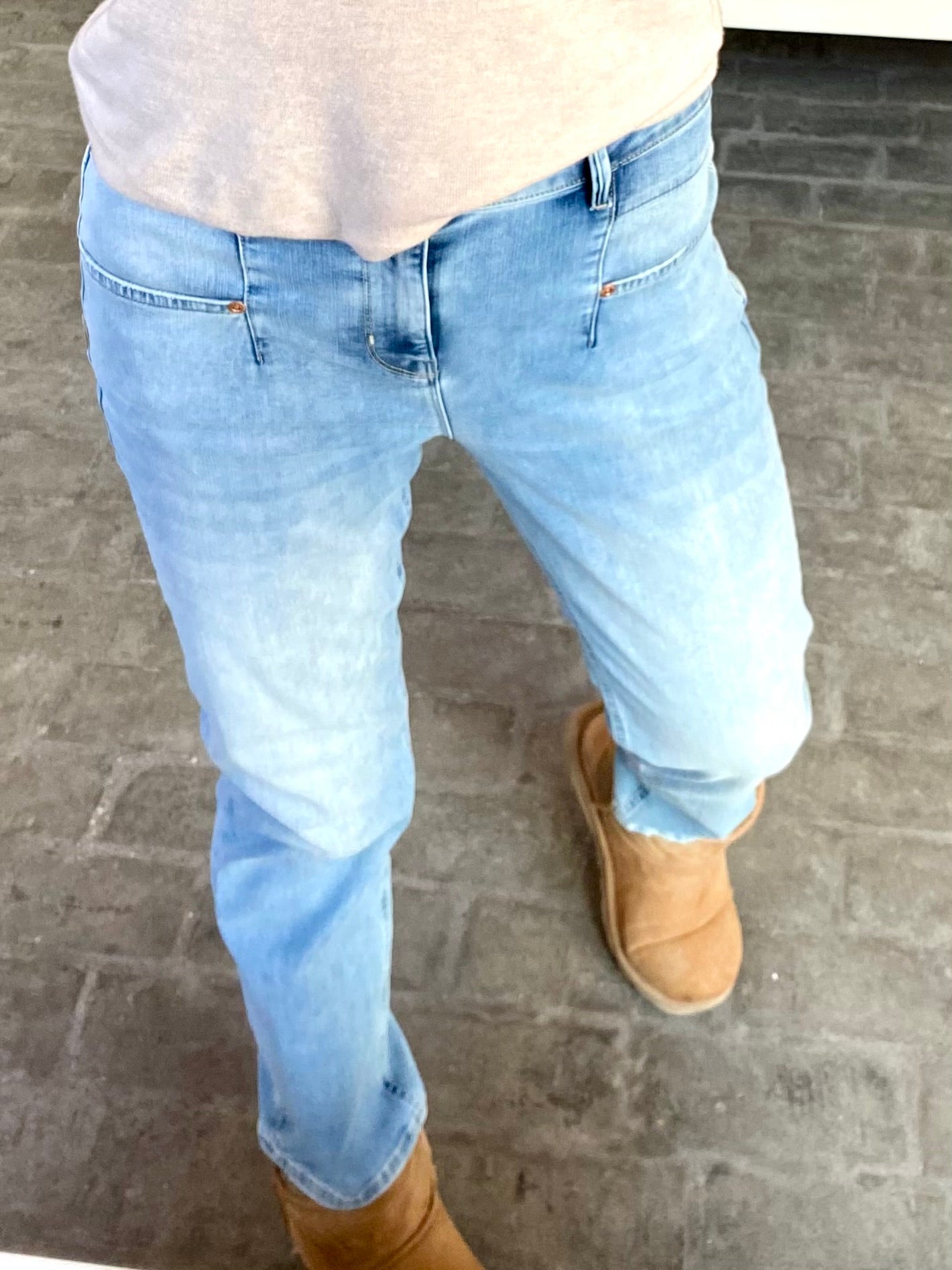 GoodMorning Universe Jeans | Lucia | Light Used Vintage Blue