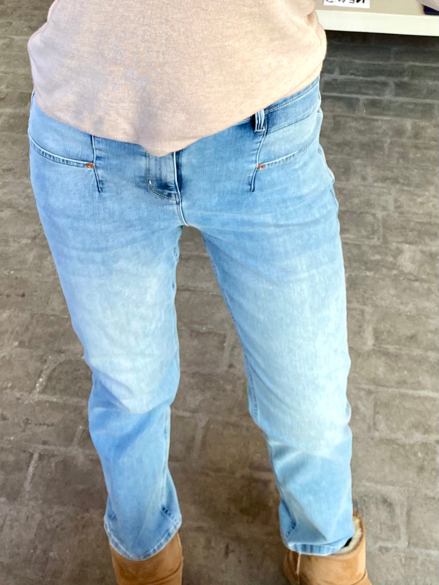 GoodMorning Universe Jeans | Lucia | Light Used Vintage Blue