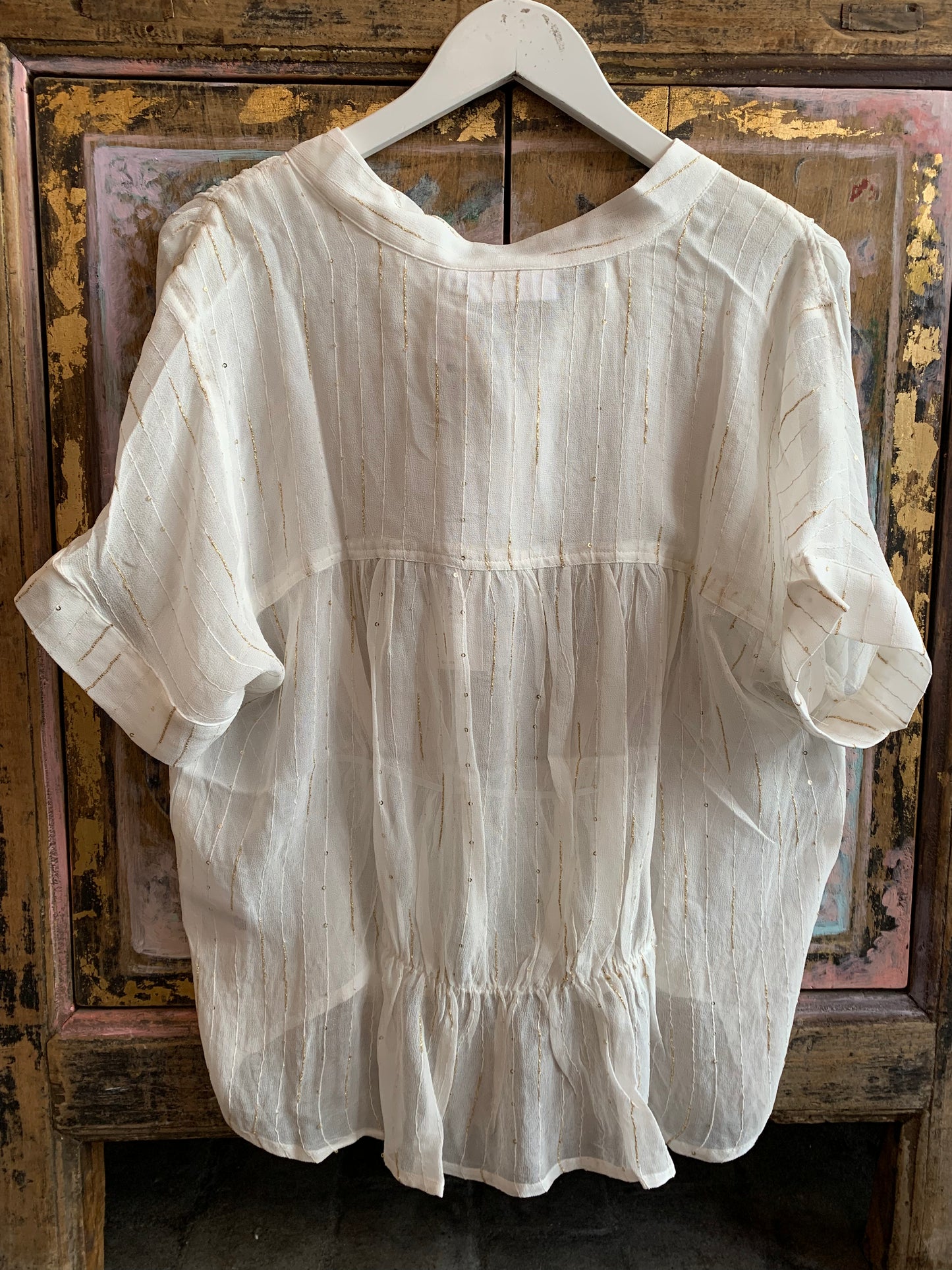 Coster Shirt | Blouse with details | Creme/gold